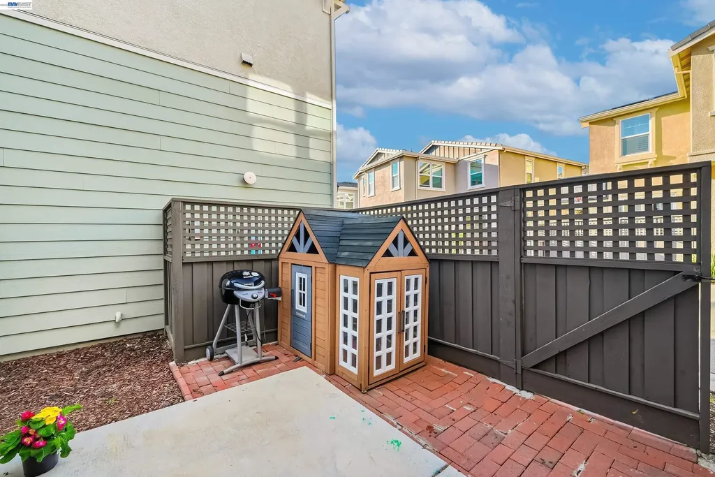 2933 Stringham Way Dublin CA 94568