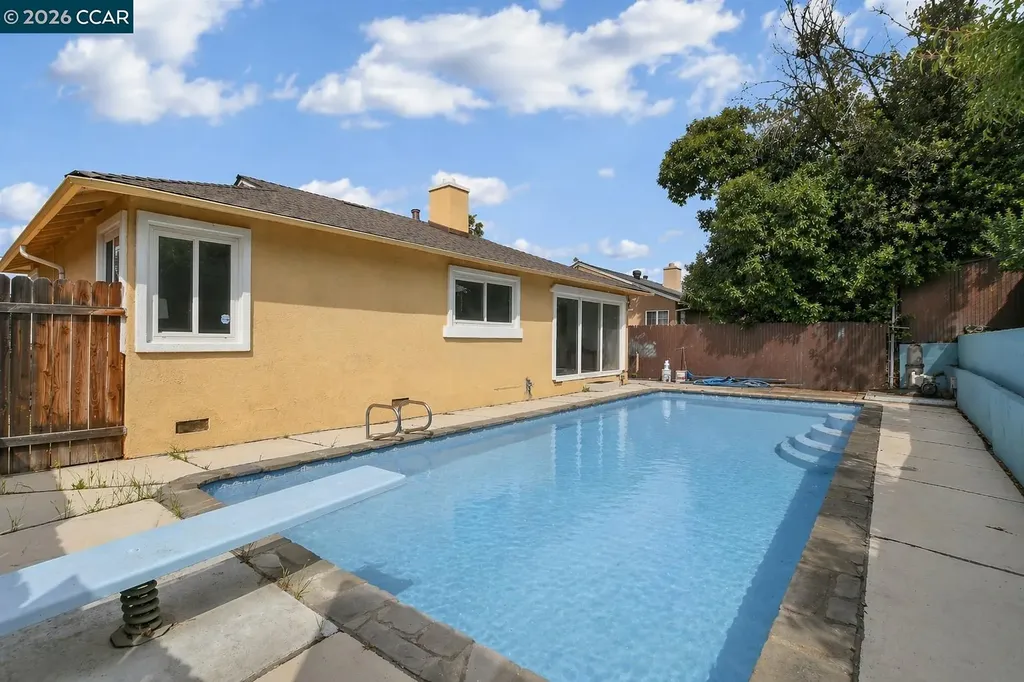 52 Madill Street Antioch CA 94509