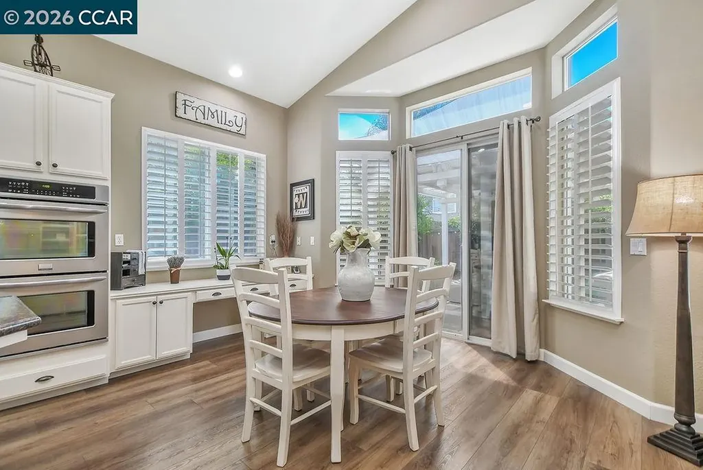 988 Country Glen Lane Brentwood CA 94513