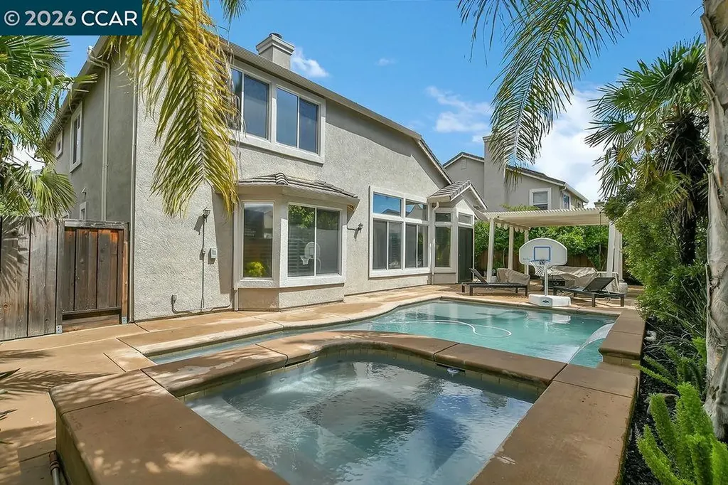 988 Country Glen Lane Brentwood CA 94513