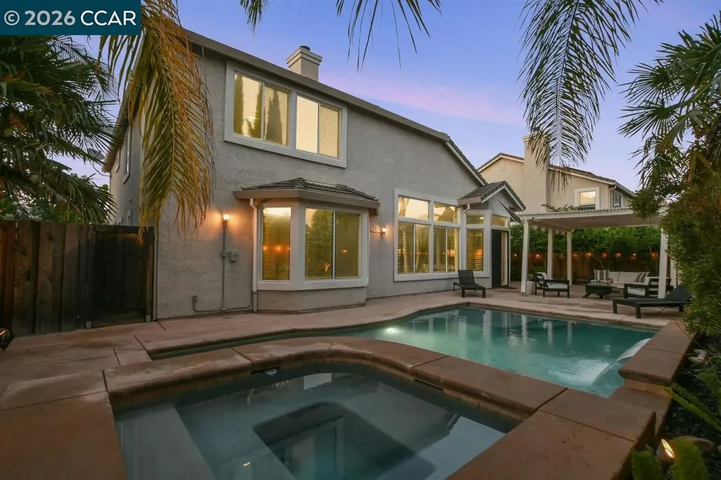 988 Country Glen Lane Brentwood CA 94513