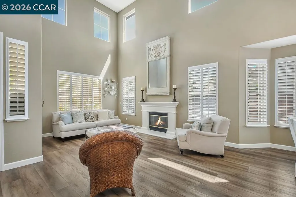 988 Country Glen Lane Brentwood CA 94513