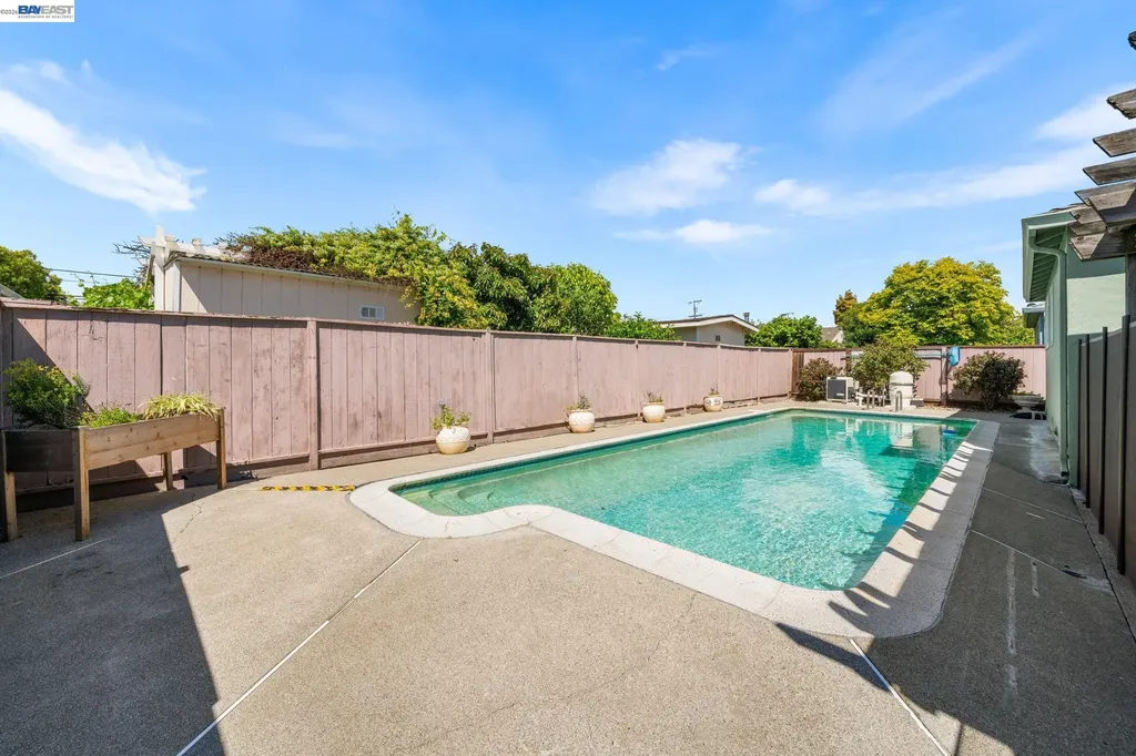 347 Anza Way San Leandro CA 94578