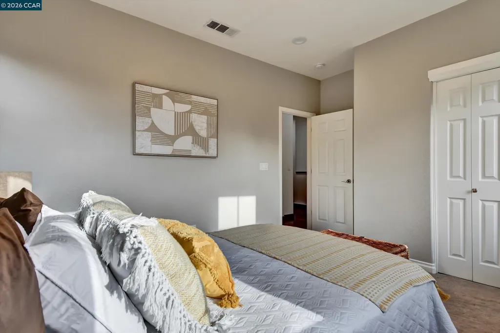 1018 Promenade Street Hercules CA 94547