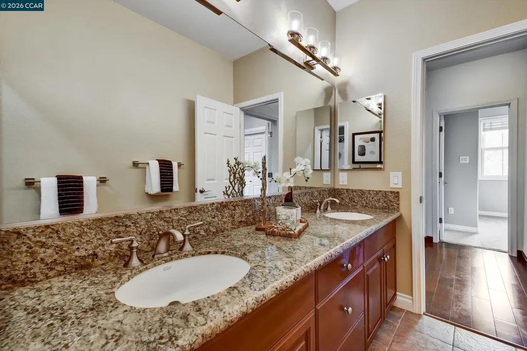 1018 Promenade Street Hercules CA 94547