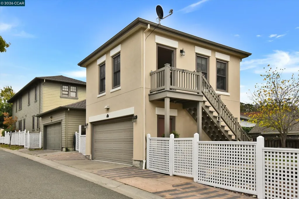 1018 Promenade Street Hercules CA 94547