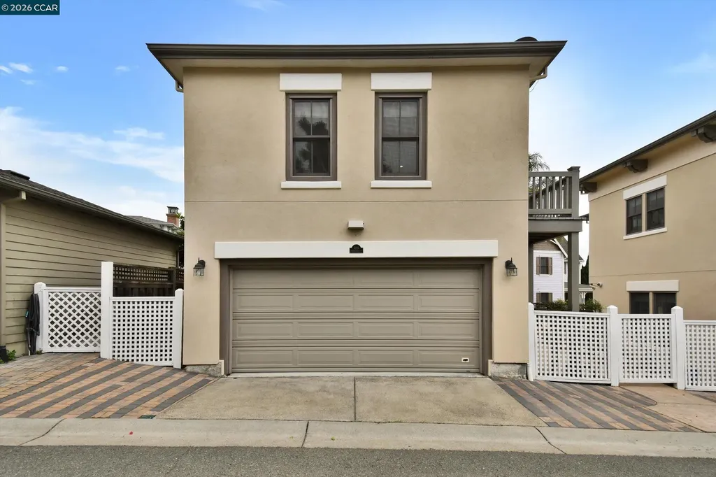 1018 Promenade Street Hercules CA 94547