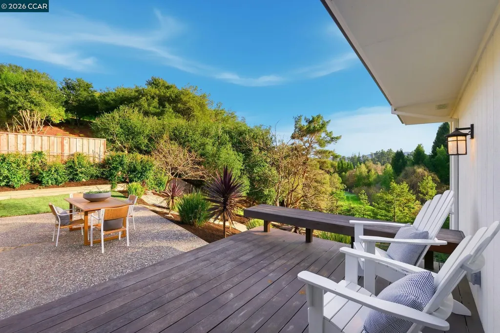 89 Greenfield Drive Moraga CA 94556