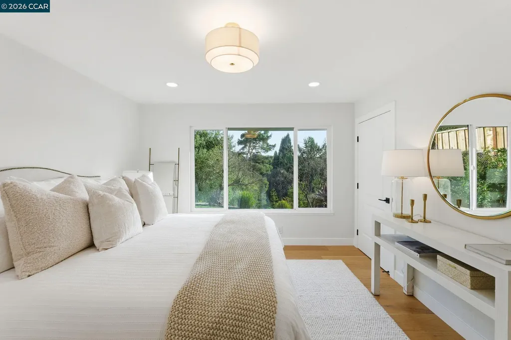 89 Greenfield Drive Moraga CA 94556