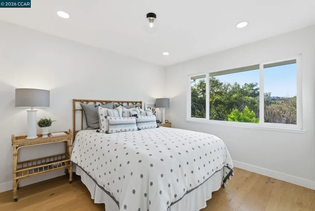 89 Greenfield Drive Moraga CA 94556