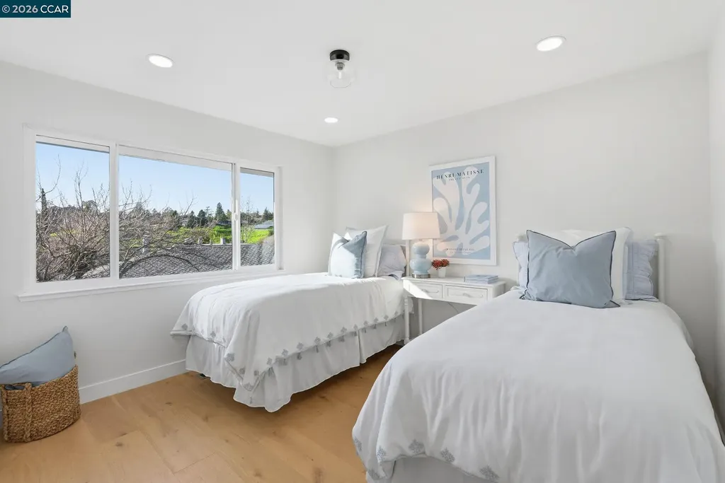 89 Greenfield Drive Moraga CA 94556
