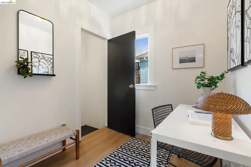 5521 Fremont Street Oakland CA 94608