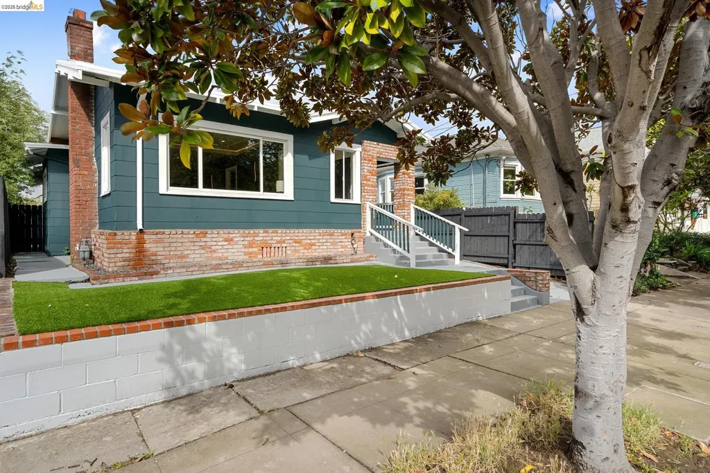 5521 Fremont Street Oakland CA 94608