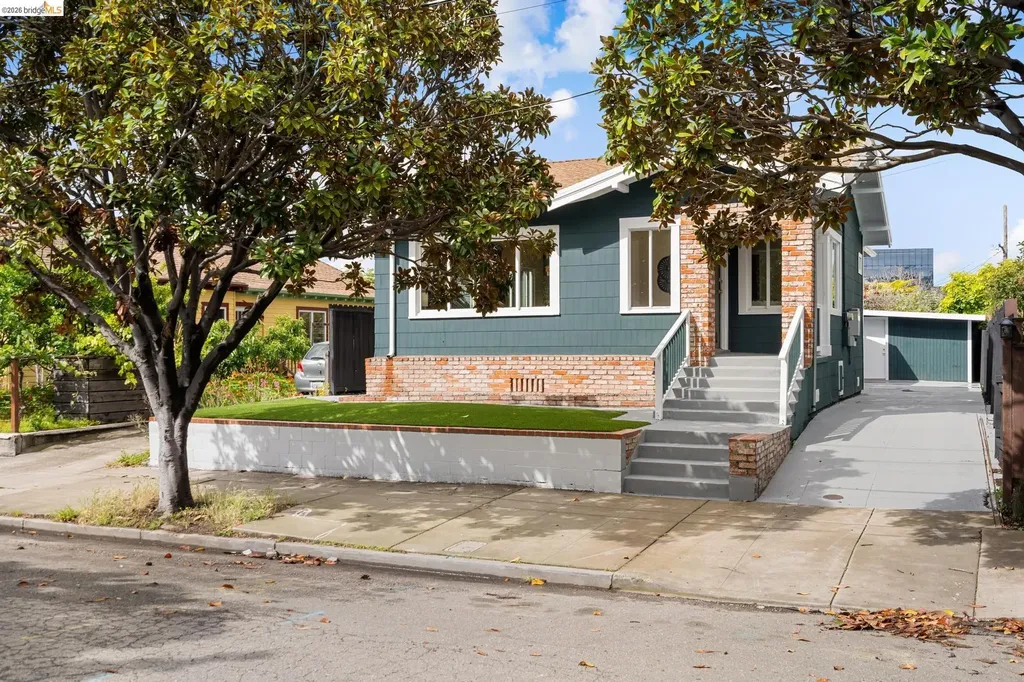5521 Fremont Street Oakland CA 94608