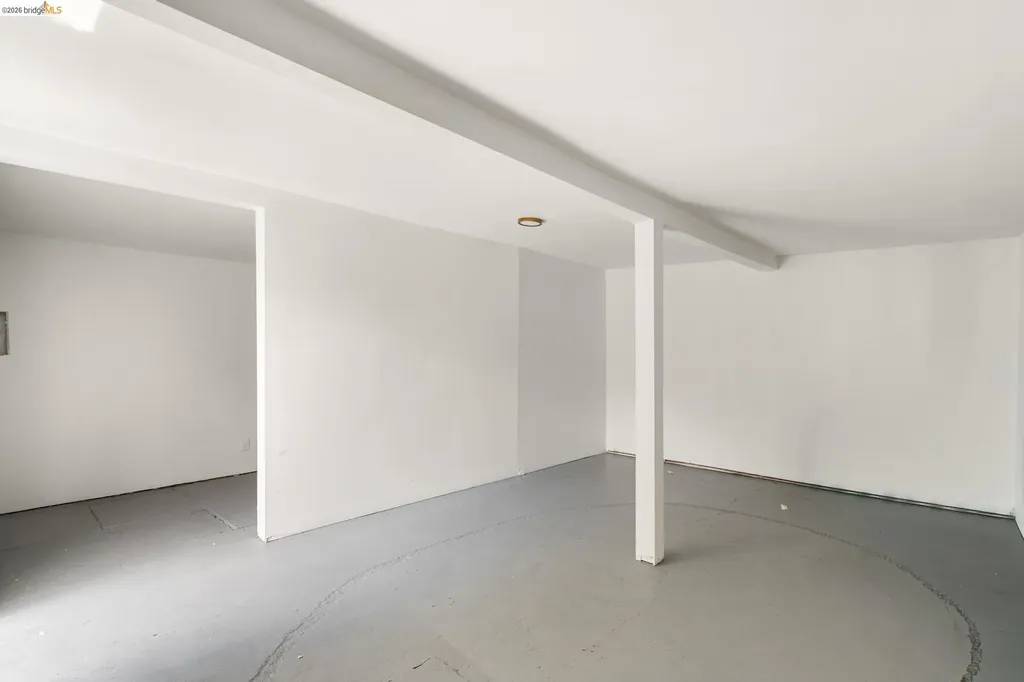5521 Fremont Street Oakland CA 94608