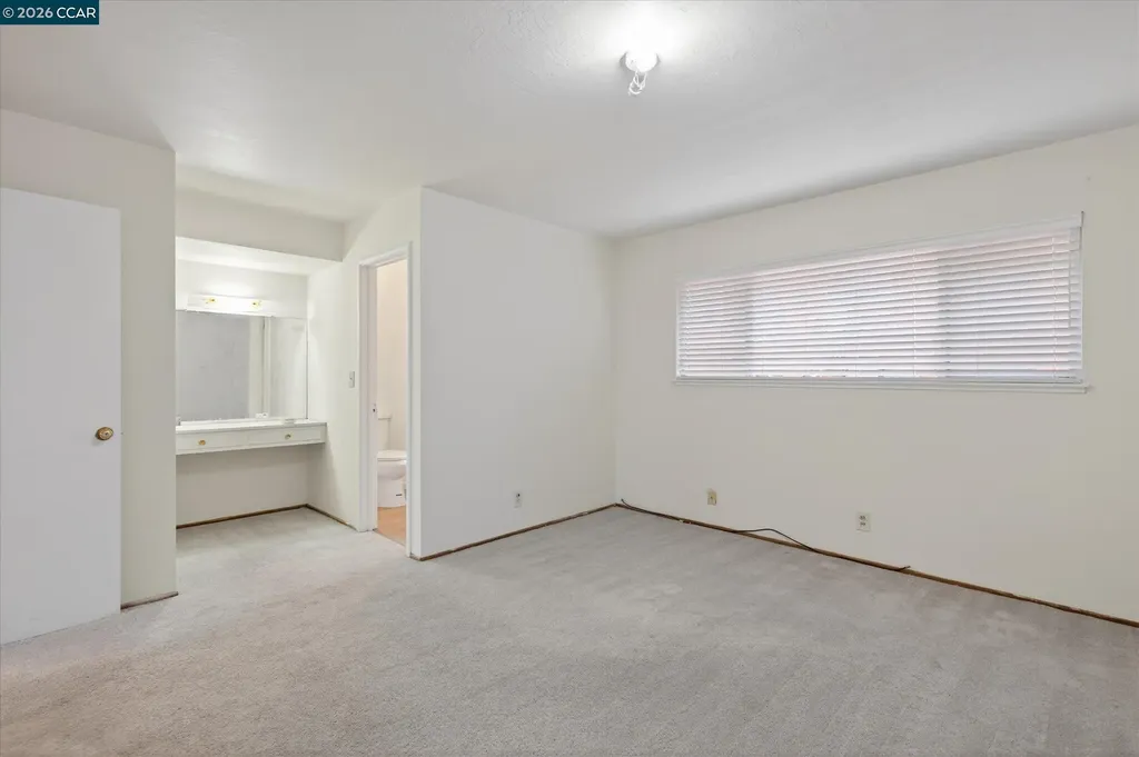 4810 Fairfax Oakland CA 94601