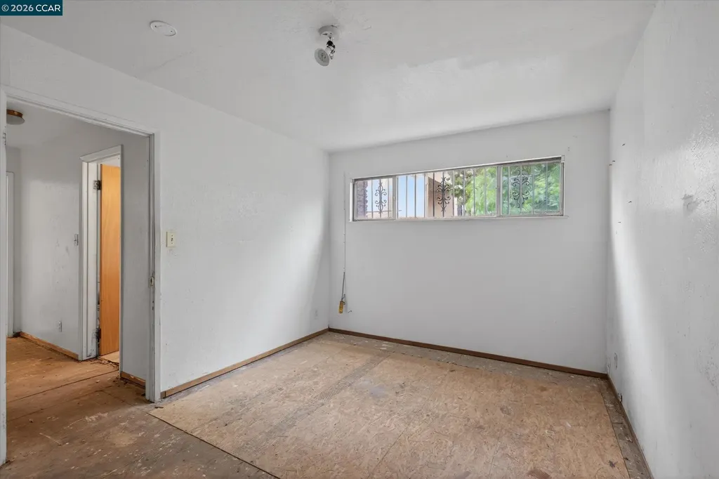 4810 Fairfax Oakland CA 94601