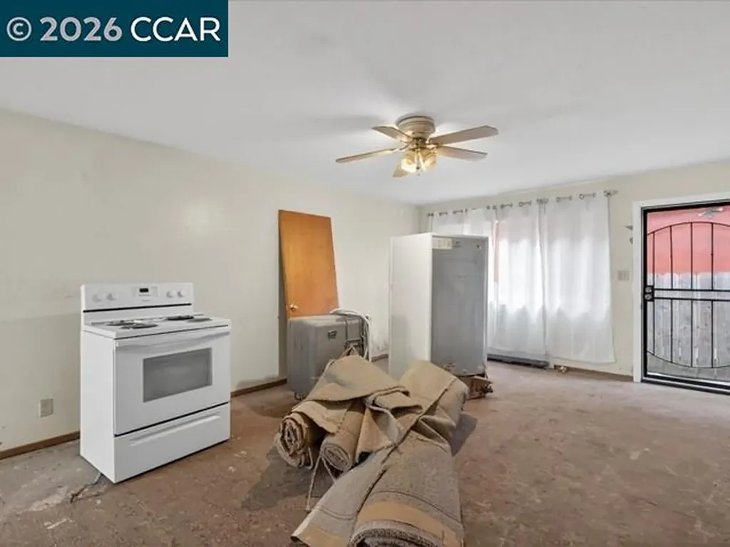 4810 Fairfax Oakland CA 94601
