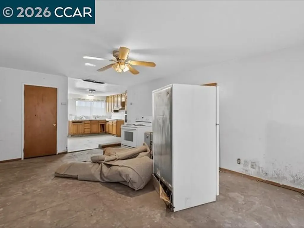 4810 Fairfax Oakland CA 94601
