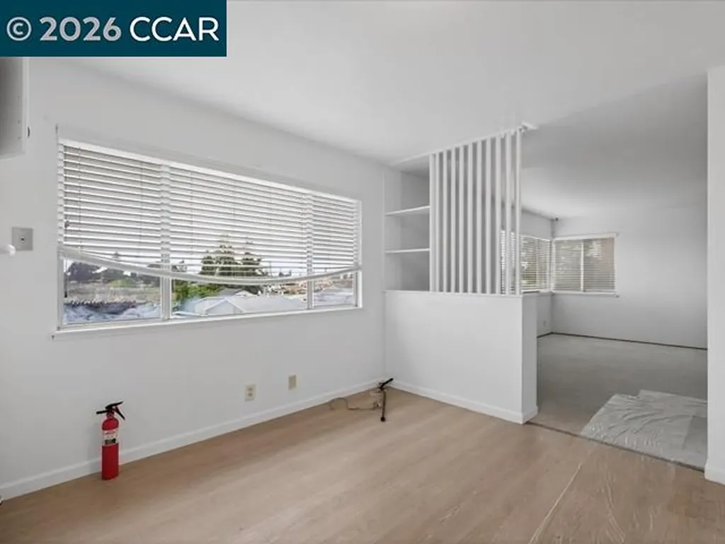 4810 Fairfax Oakland CA 94601