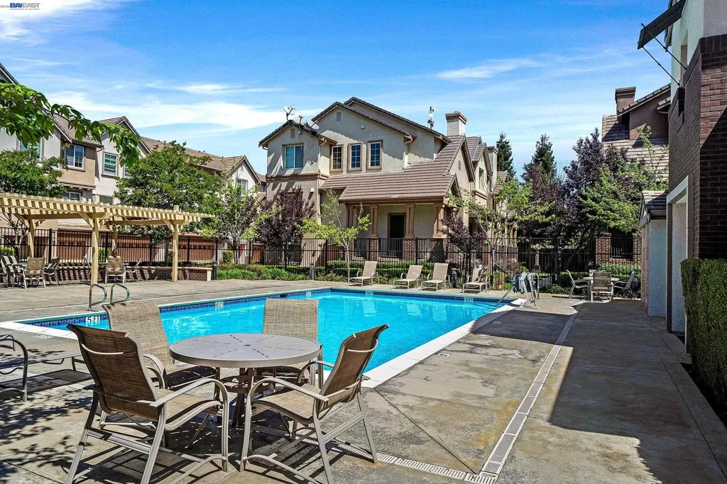 1013 Amber Terrace Union City CA 94587