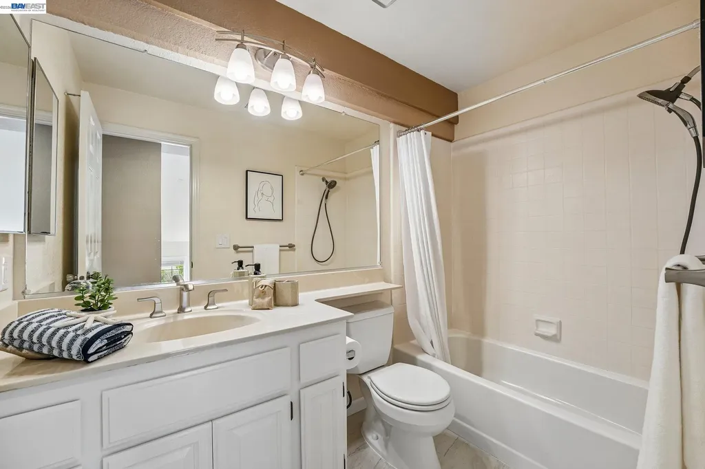 1657 Holly Circle Pleasanton CA 94566