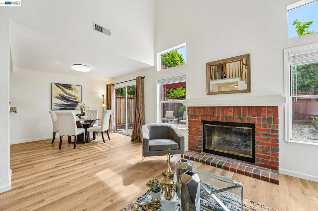 1657 Holly Circle Pleasanton CA 94566