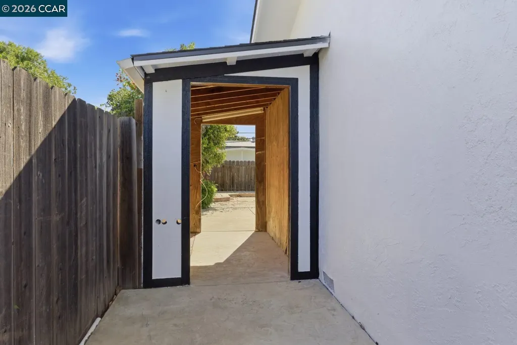 384 Elsinore Drive Vacaville CA 95687