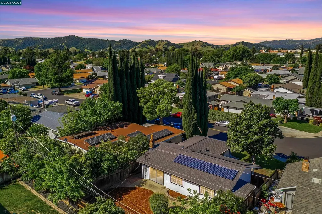 384 Elsinore Drive Vacaville CA 95687