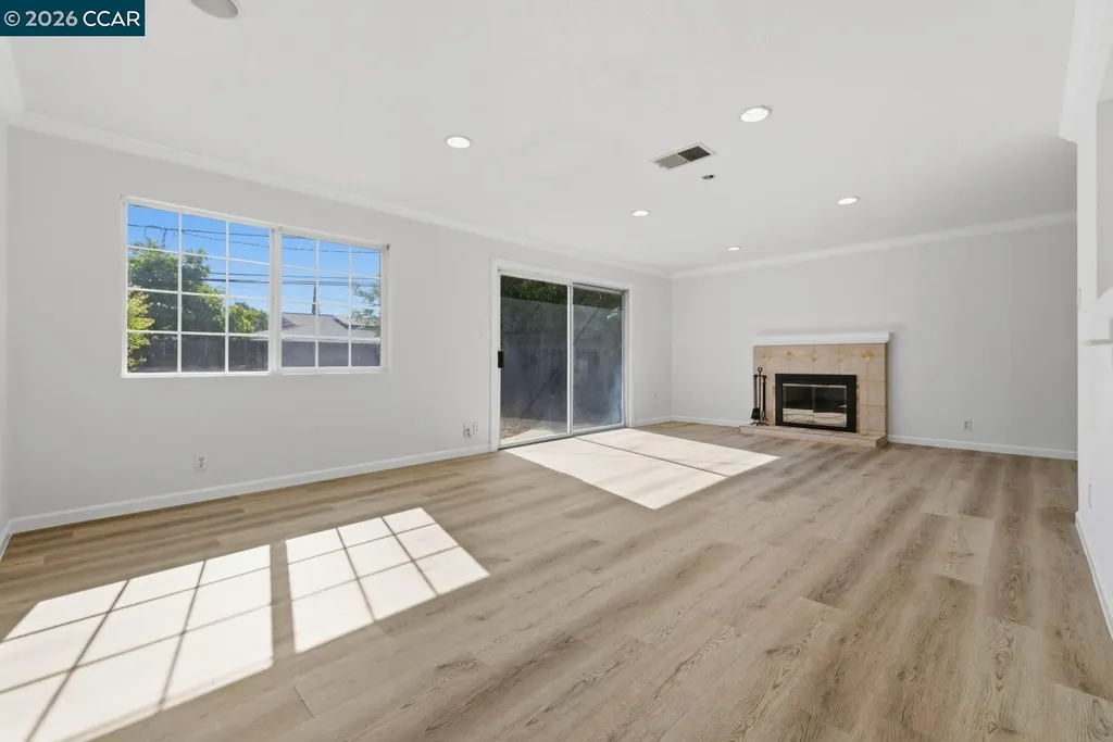 384 Elsinore Drive Vacaville CA 95687