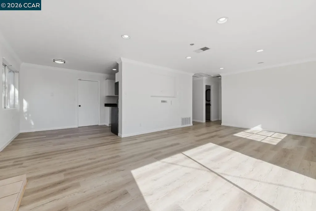 384 Elsinore Drive Vacaville CA 95687