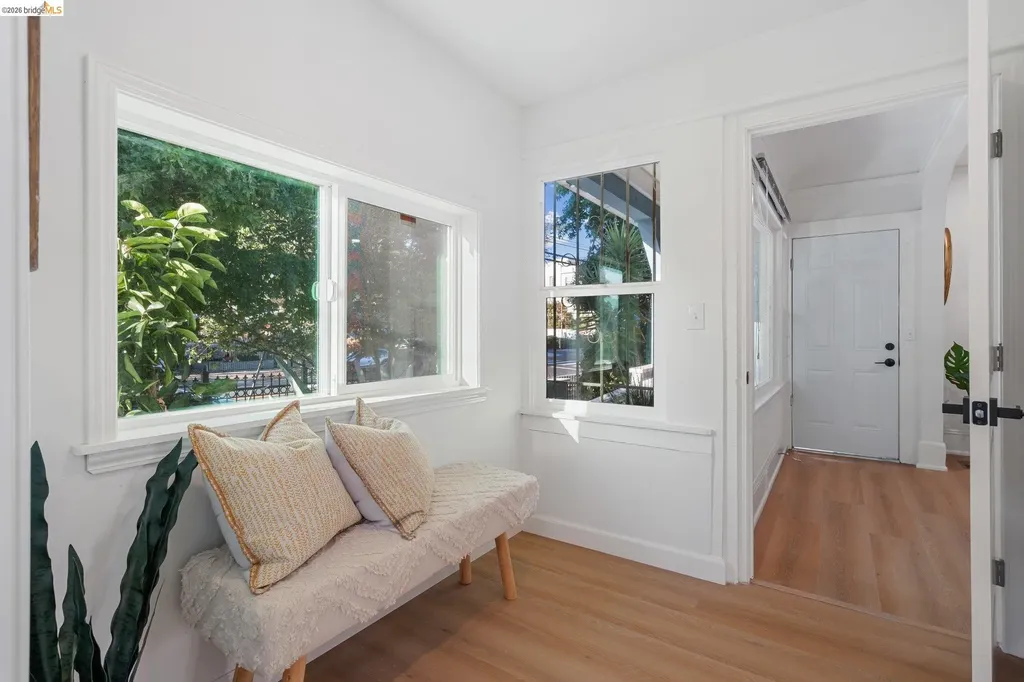 3006 High Street Oakland CA 94619