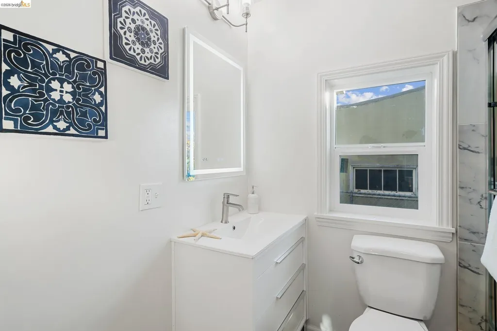 3006 High Street Oakland CA 94619