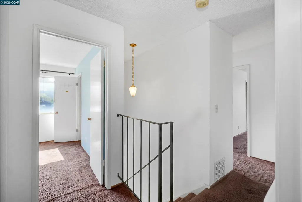 121 Violet Road Hercules CA 94547