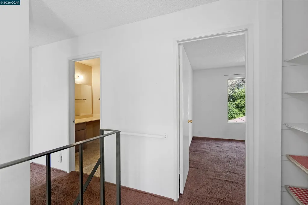 121 Violet Road Hercules CA 94547