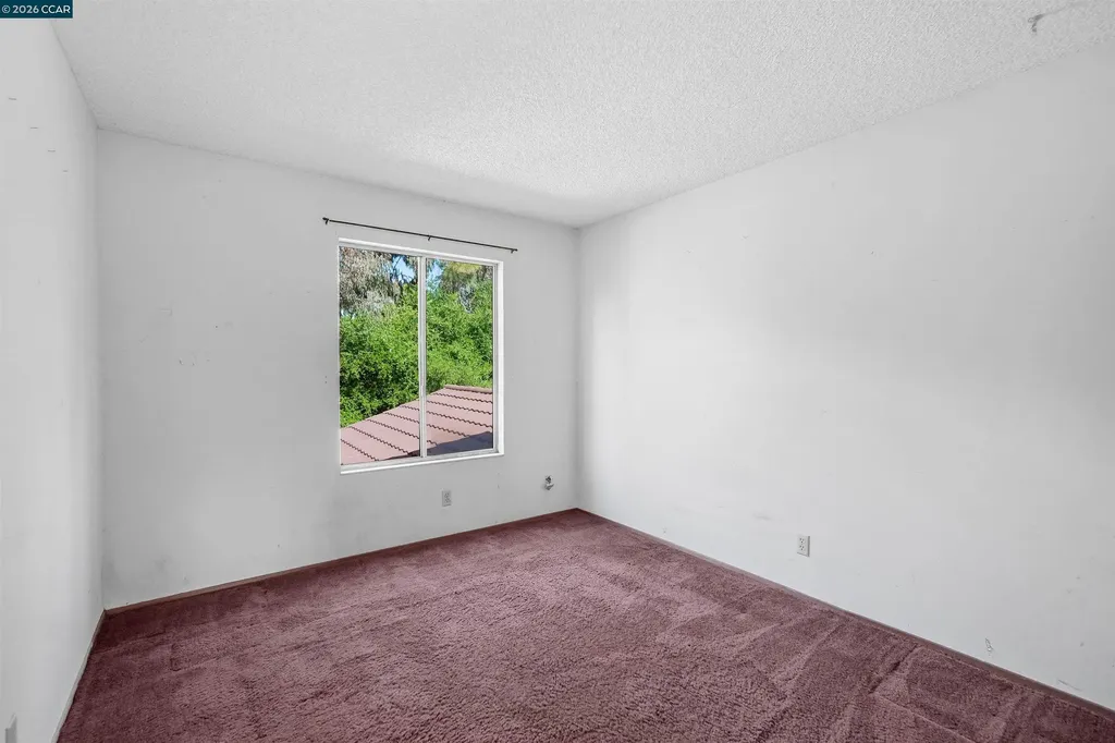 121 Violet Road Hercules CA 94547