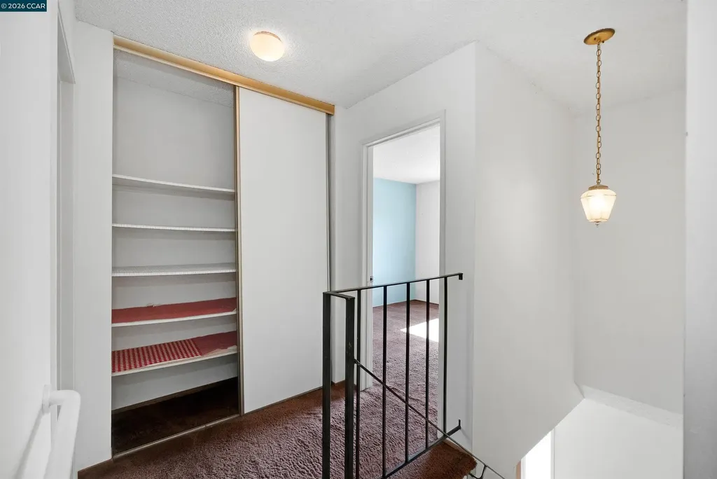 121 Violet Road Hercules CA 94547