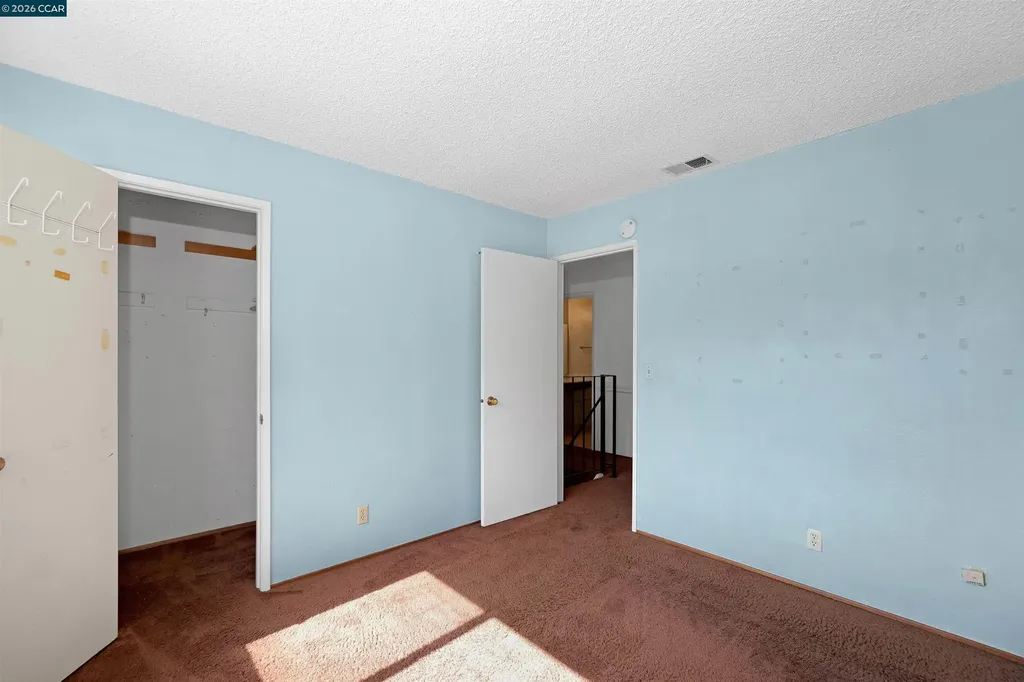 121 Violet Road Hercules CA 94547