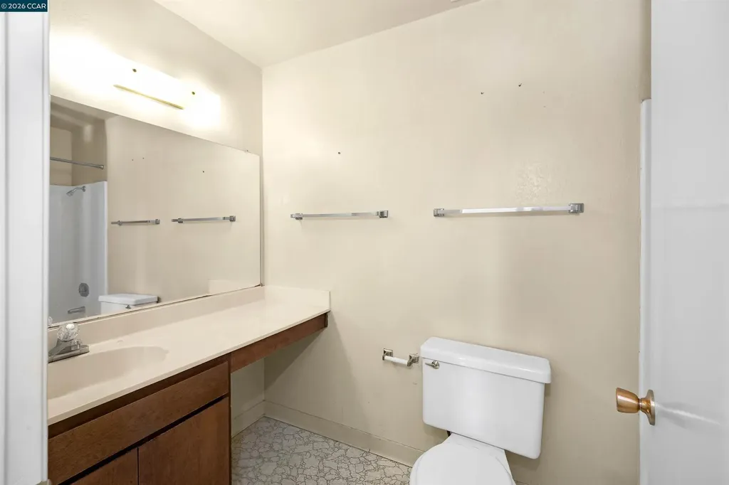 121 Violet Road Hercules CA 94547