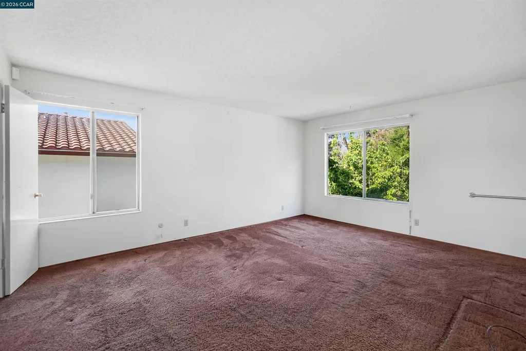 121 Violet Road Hercules CA 94547