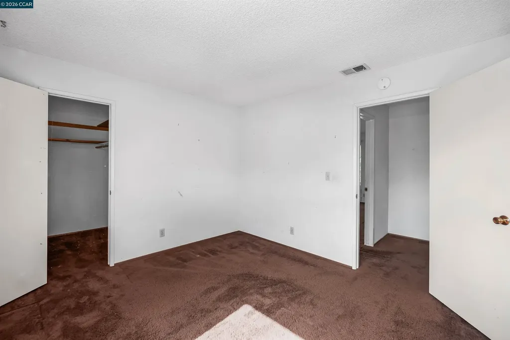 121 Violet Road Hercules CA 94547