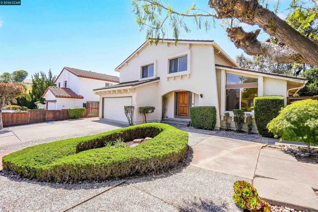 121 Violet Road Hercules CA 94547