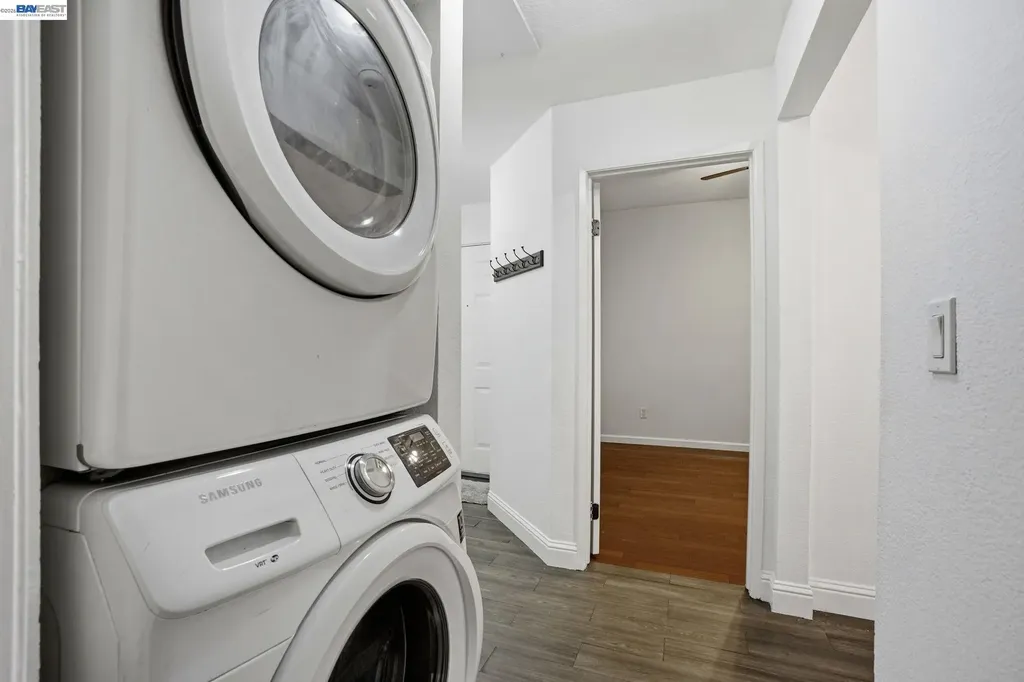 1405 Forest Run Hercules CA 94547