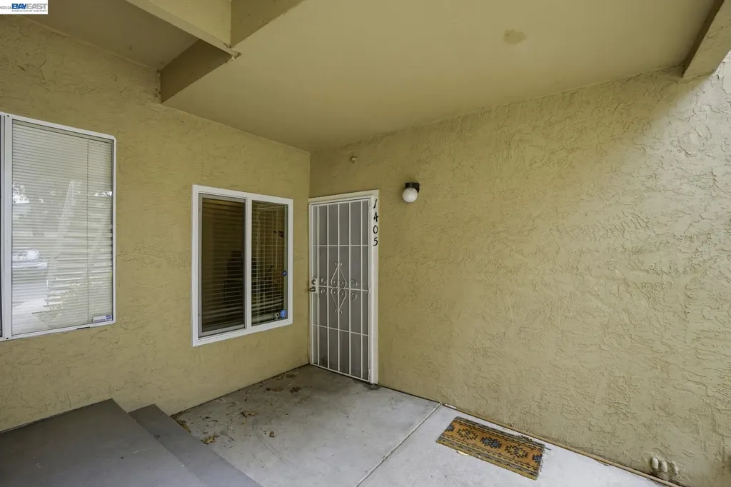 1405 Forest Run Hercules CA 94547
