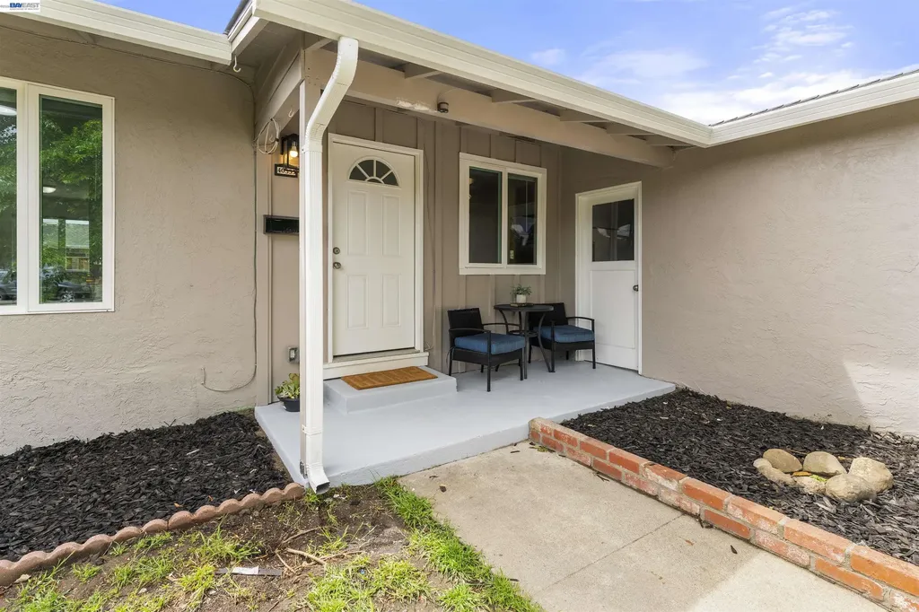 40335 Robin Street Fremont CA 94538