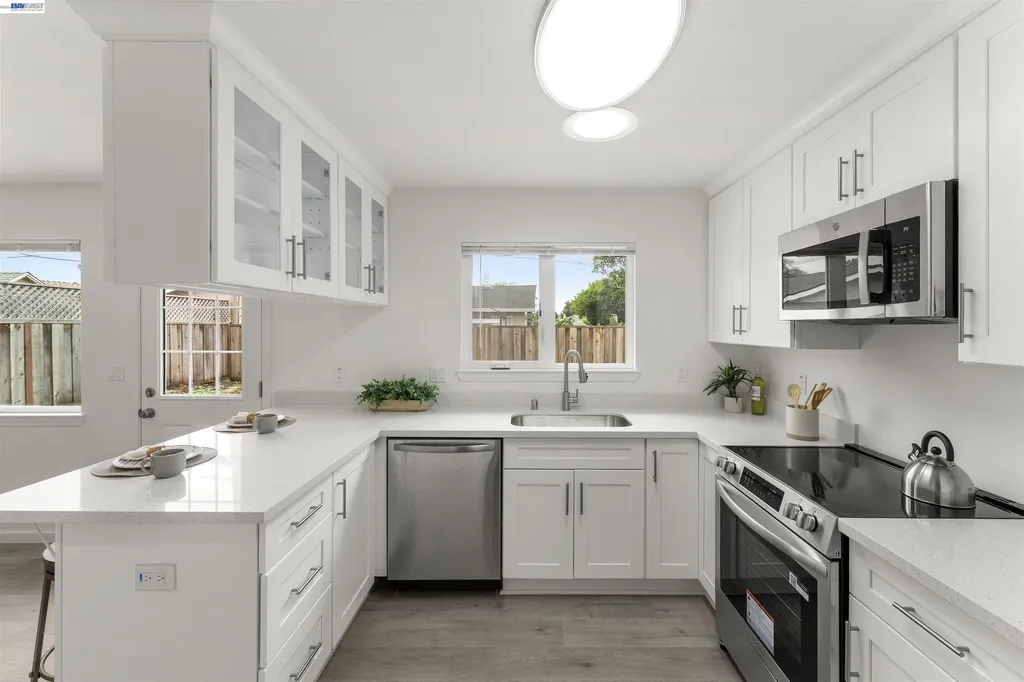 40335 Robin Street Fremont CA 94538