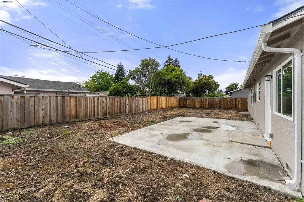 40335 Robin Street Fremont CA 94538