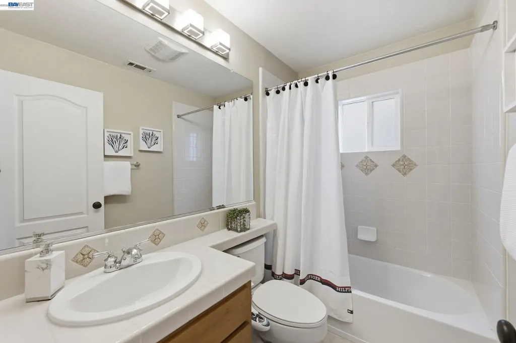 6005 Hillbrook Place Dublin CA 94568