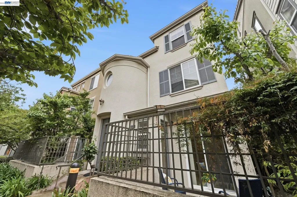 6005 Hillbrook Place Dublin CA 94568