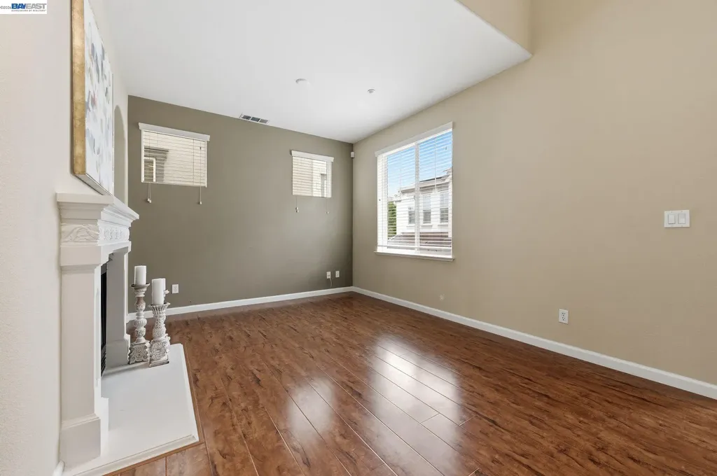 6005 Hillbrook Place Dublin CA 94568